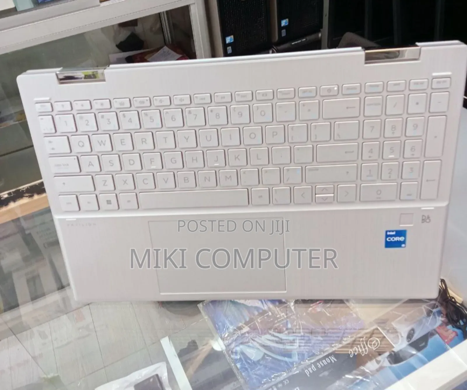 New Laptop HP Pavilion X360 8GB Intel Core I5 SSD 512GB