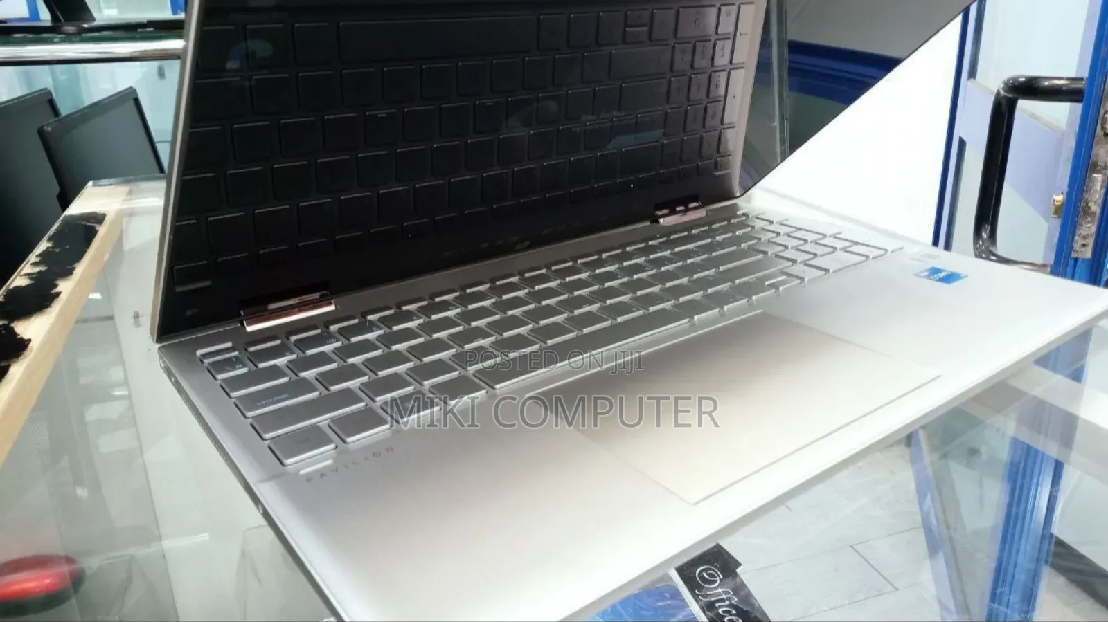 New Laptop HP Pavilion X360 8GB Intel Core I5 SSD 512GB