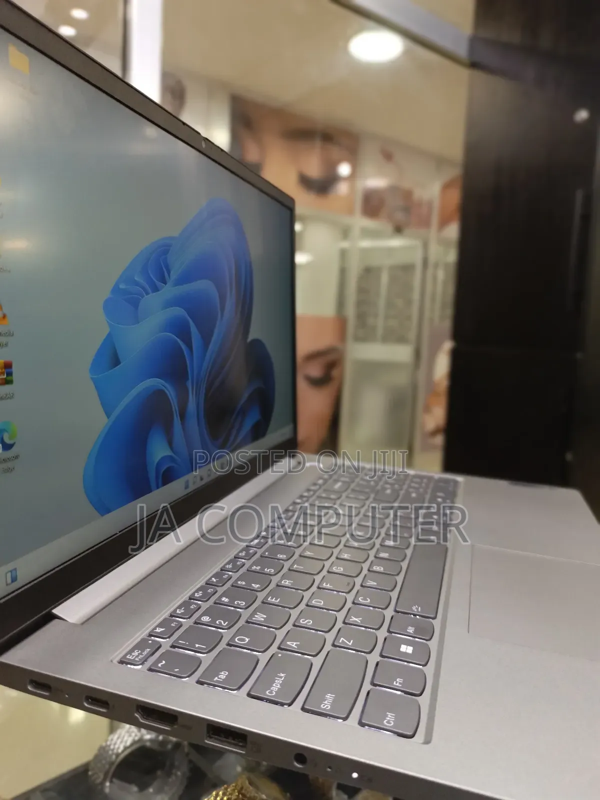 New Laptop Lenovo Thinkbook 14 8GB Intel Core I5 SSD 512GB