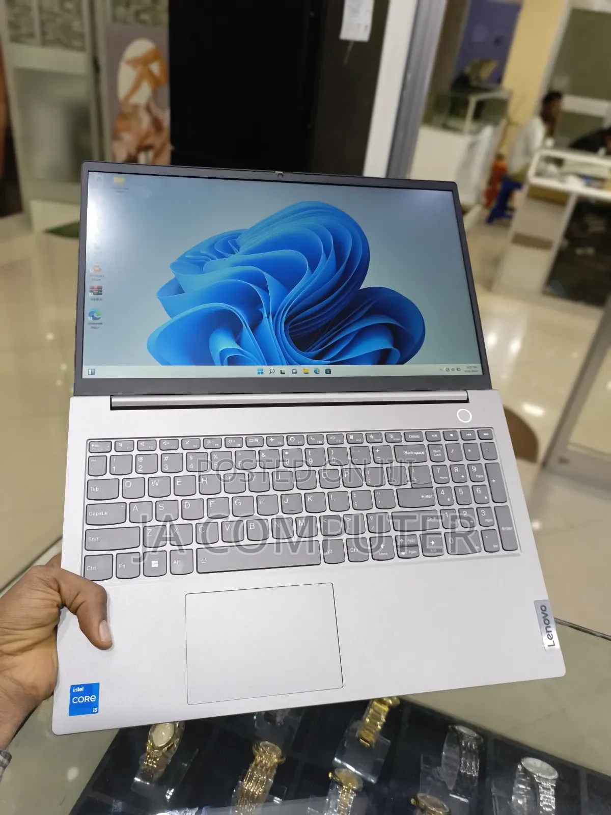 New Laptop Lenovo Thinkbook 14 8GB Intel Core I5 SSD 512GB