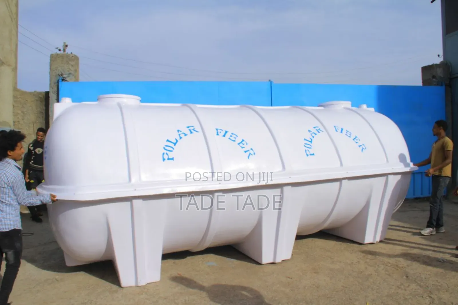 Polar Fiber Water Tanker Roto