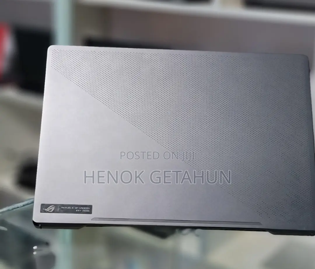 New Laptop Asus ROG Zephyrus G15 16GB AMD Ryzen 9 SSD 1T