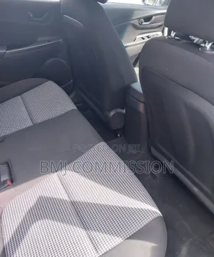 Hyundai Kona 2022 White