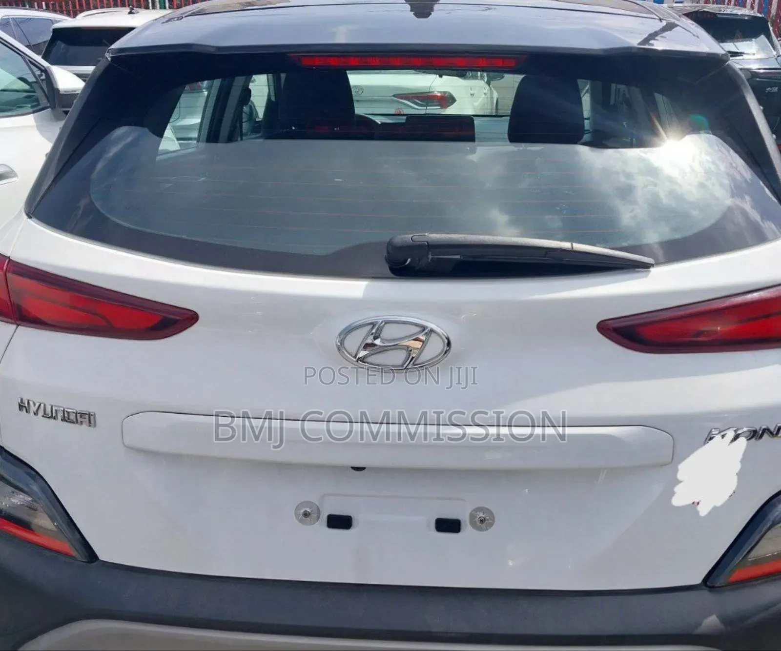 Hyundai Kona 2022 White