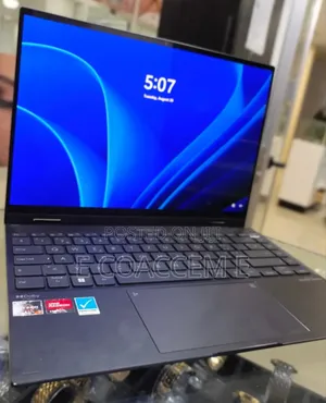 New Laptop Asus 16GB AMD Ryzen 7 SSD 1T