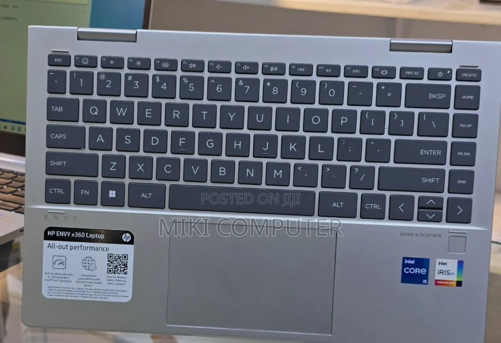 New Laptop HP Envy X360 8GB Intel Core I5 SSD 512GB