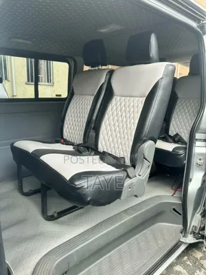 Toyota HiAce 2007 Silver