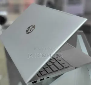 New Laptop HP Pavilion 15 8GB Intel Core I5 SSD 512GB