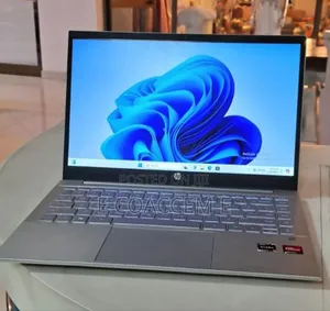 New Laptop HP 16GB AMD Ryzen 5 SSD 512GB