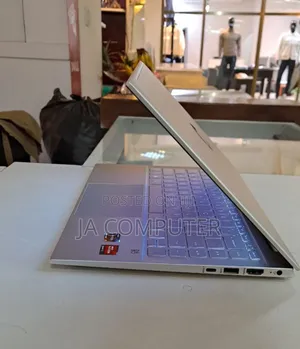 New Laptop HP Pavilion 15 16GB AMD Ryzen 5 SSD 512GB