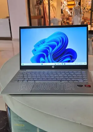 New Laptop HP Pavilion 15 16GB AMD Ryzen 5 SSD 512GB