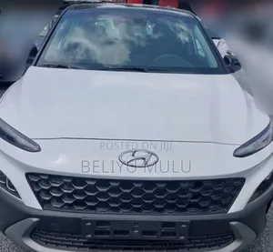 Hyundai Kona 2022 White