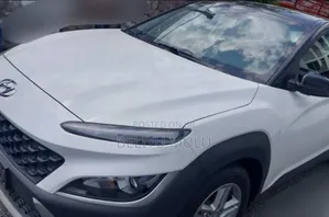 Hyundai Kona 2022 White