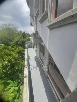12bdrm Duplex in ሀንጋቱ ( 14 ) ቀበሌ ሳሙኤል, Adama for sale