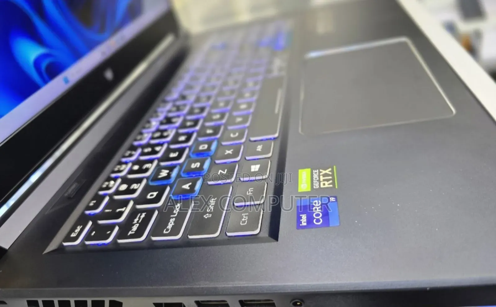 New Laptop Acer Predator Helios 300 16GB Intel Core I9 SSD 512GB