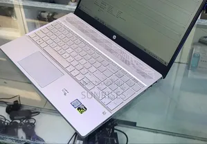 Photo - New Laptop HP Pavilion 15 8GB Intel Core I7 SSD 512GB