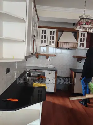 3bedroom Apartiment Rent