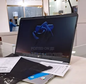 Photo - New Laptop HP Stream Notebook 16GB Intel Core I5 SSD 512GB