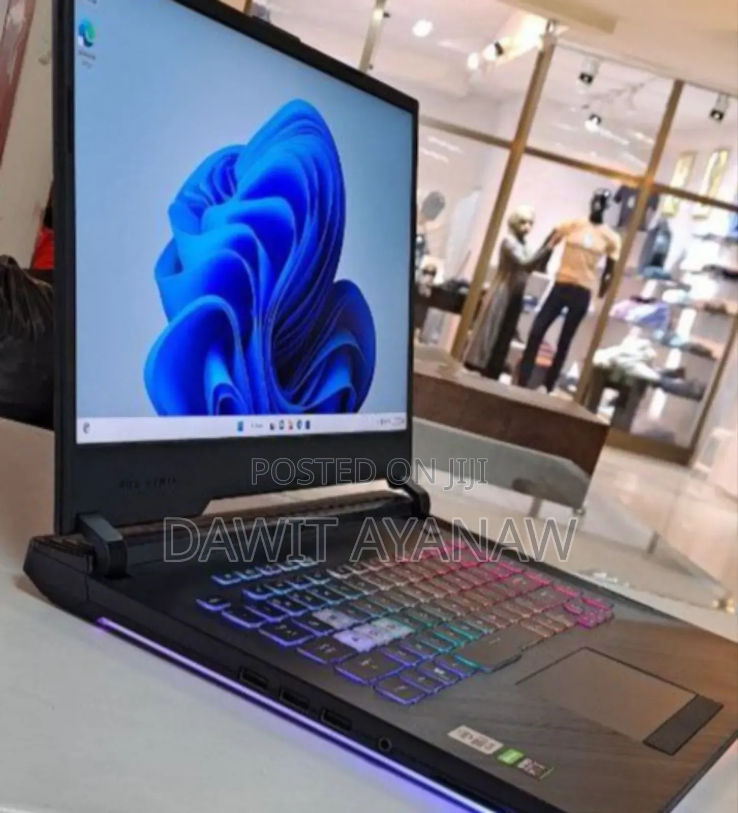 New Laptop Asus 16GB AMD Ryzen 7 SSD 1T