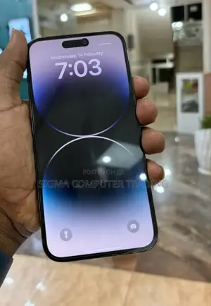 Photo - New Apple iPhone 14 Pro Max 256 GB Black