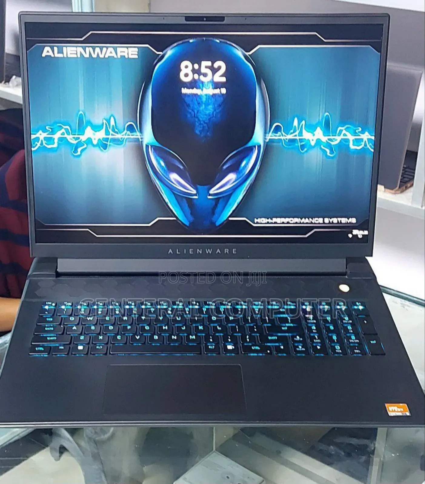 New Laptop Alienware M17x R2 32GB AMD Ryzen 9 SSD 1T