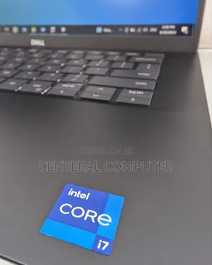 New Laptop Dell Vostro V13 8GB Intel Core I7 SSD 512GB