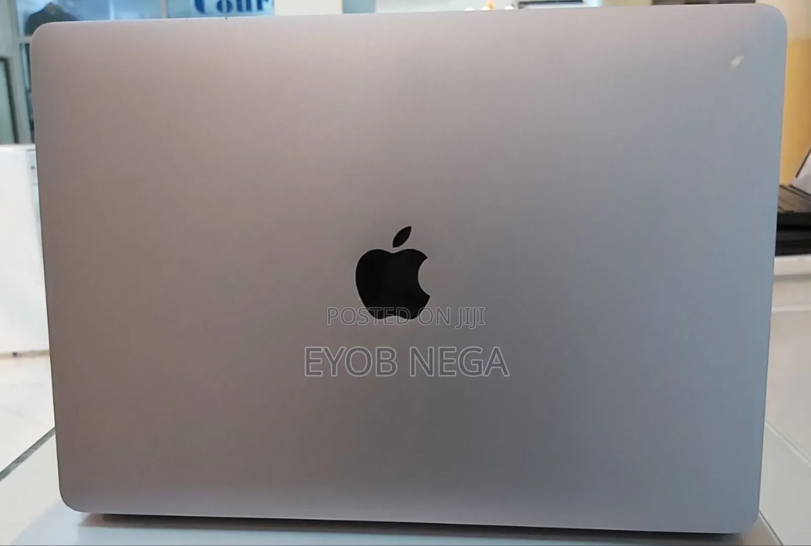 New Laptop Apple MacBook Air 2020 M1 8GB Apple M1 SSD 256GB