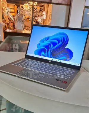 New Laptop HP Pavilion 14 16GB AMD Ryzen 5 SSD 512GB