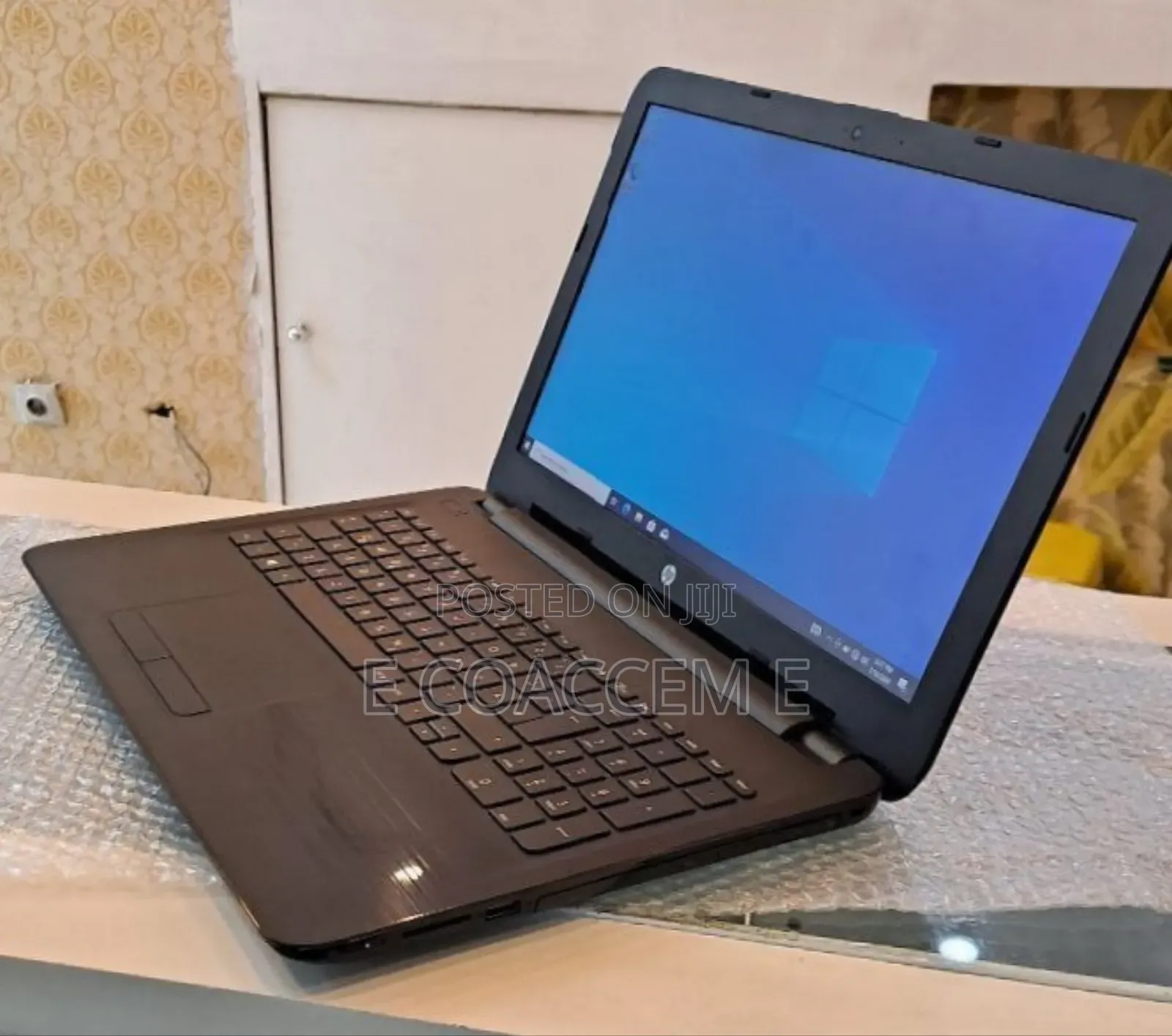 New Laptop HP 8GB AMD A10 HDD 1T