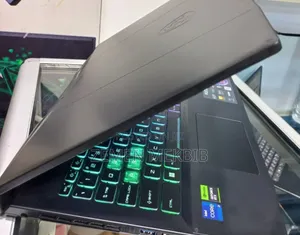 New Laptop MSI GF63 16GB AMD Ryzen 9 SSD 1T
