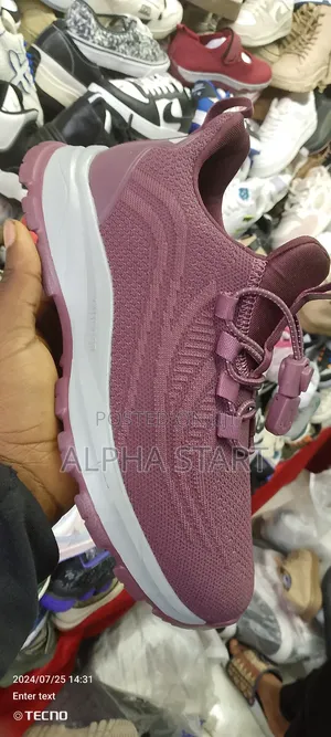 Photo - Sneaker Master Quality Shoes for You