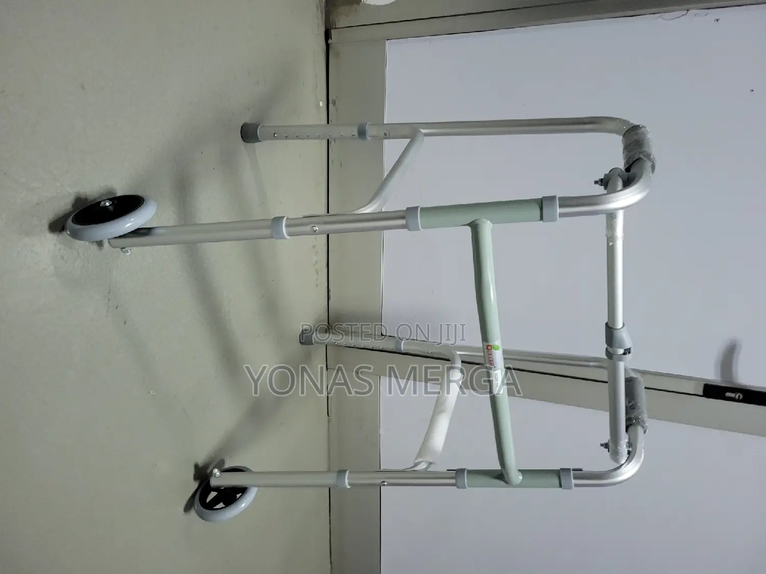 Medical Walker +New-Key Folding: It Does Not Take Up Space