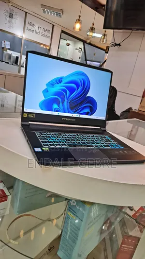 New Laptop Acer Predator Helios 300 16GB Intel Core I7 SSD 1T