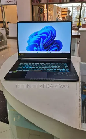 New Laptop Acer Predator Helios 300 16GB Intel Core I7 HDD+SSD 1T