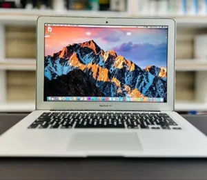 Photo - New Laptop Apple MacBook Air 2017 8GB Intel Core I5 SSD 128GB