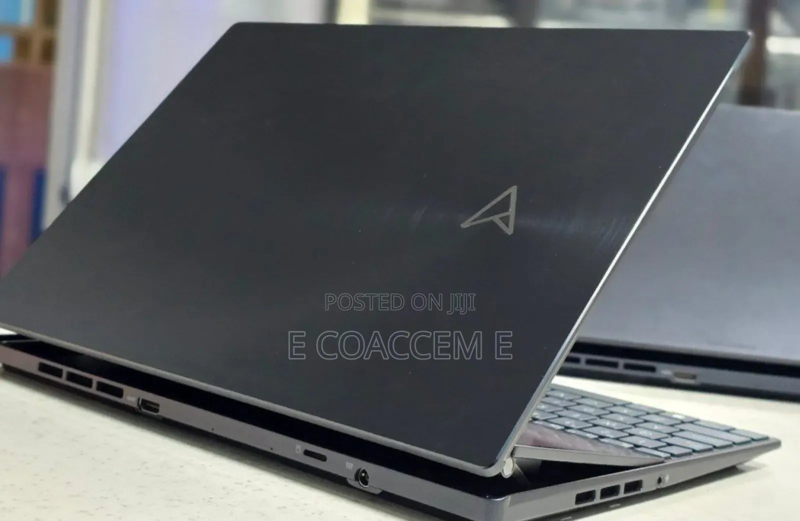 New Laptop Asus 8GB Intel Core I7 SSD 512GB