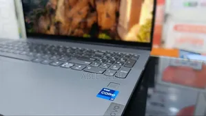 New Laptop Lenovo Flex 5 16GB Intel Core I7 SSD 512GB