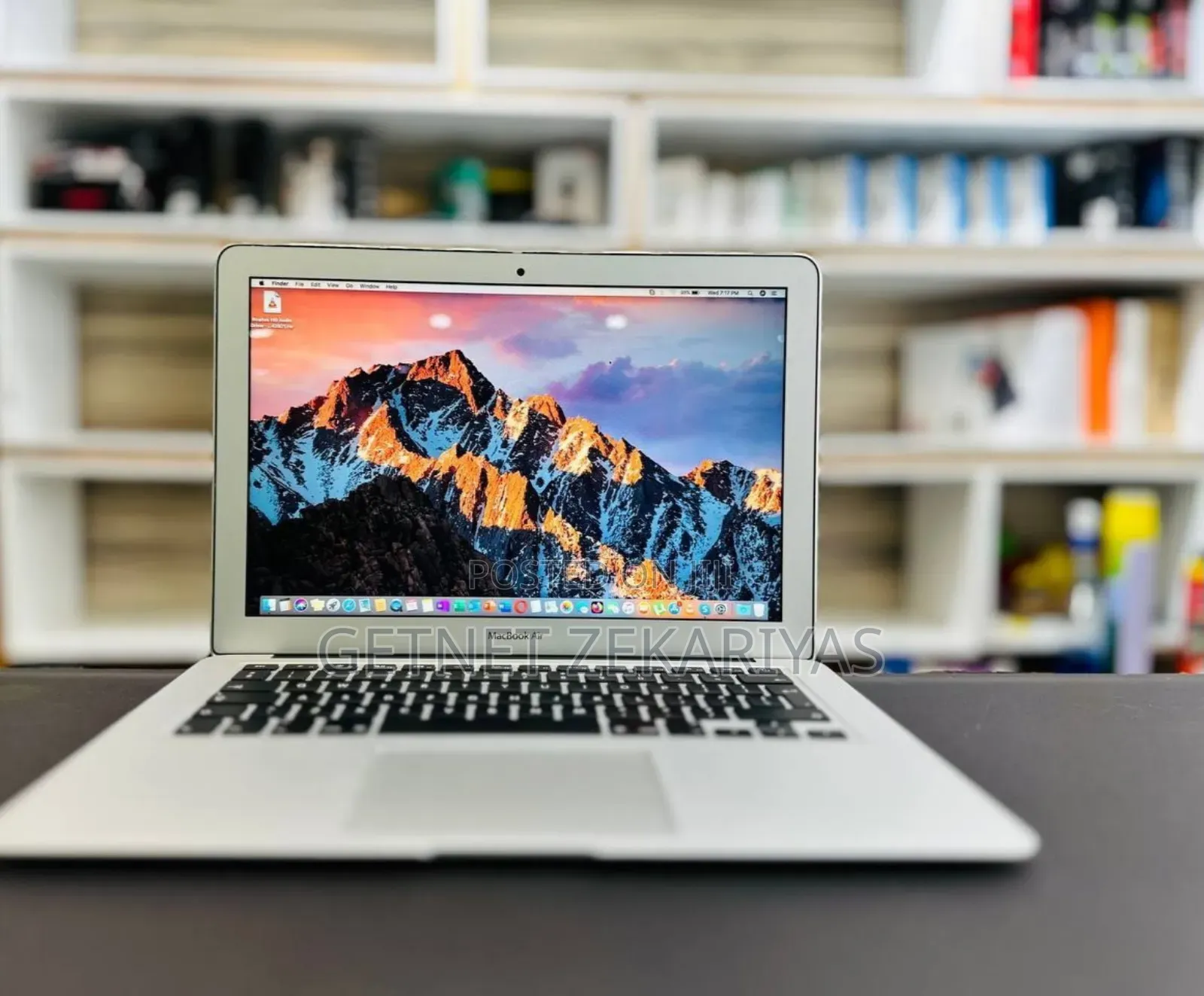 New Laptop Apple MacBook Air 2017 8GB Intel Core I5 SSD 128GB