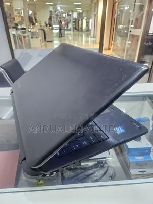 Laptop Toshiba Satellite C55 4GB Intel Pentium HDD 128GB