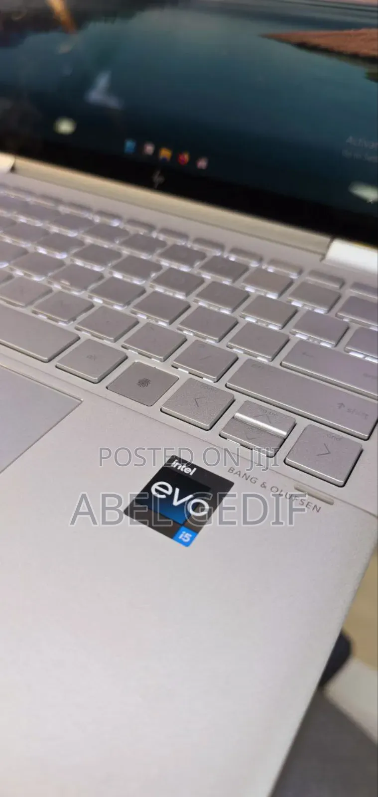 New Laptop HP Spectre X360 8GB Intel Core I5 SSD 512GB