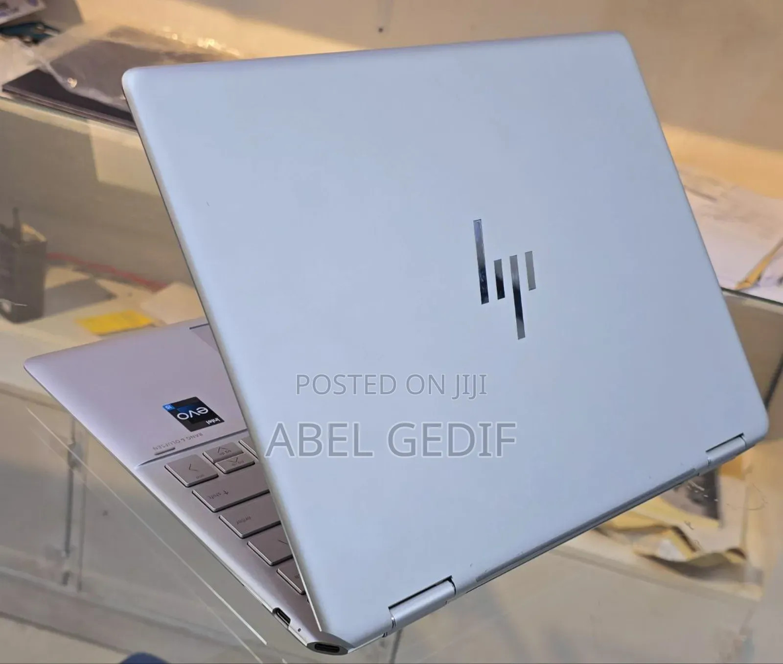 New Laptop HP Spectre X360 8GB Intel Core I5 SSD 512GB