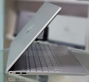 New Laptop HP Stream Notebook 8GB Intel Core I3 SSD 512GB