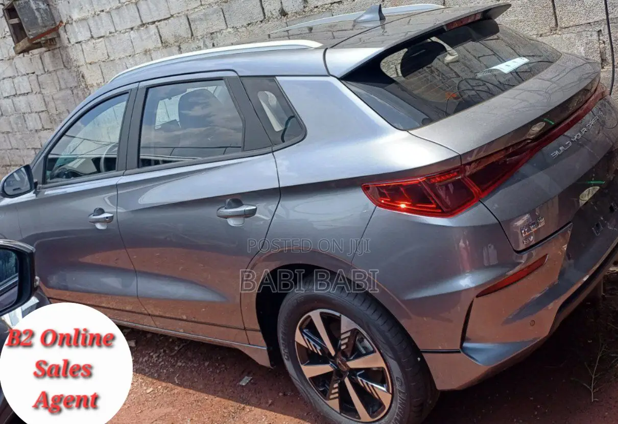 New BYD E1 2024 Silver