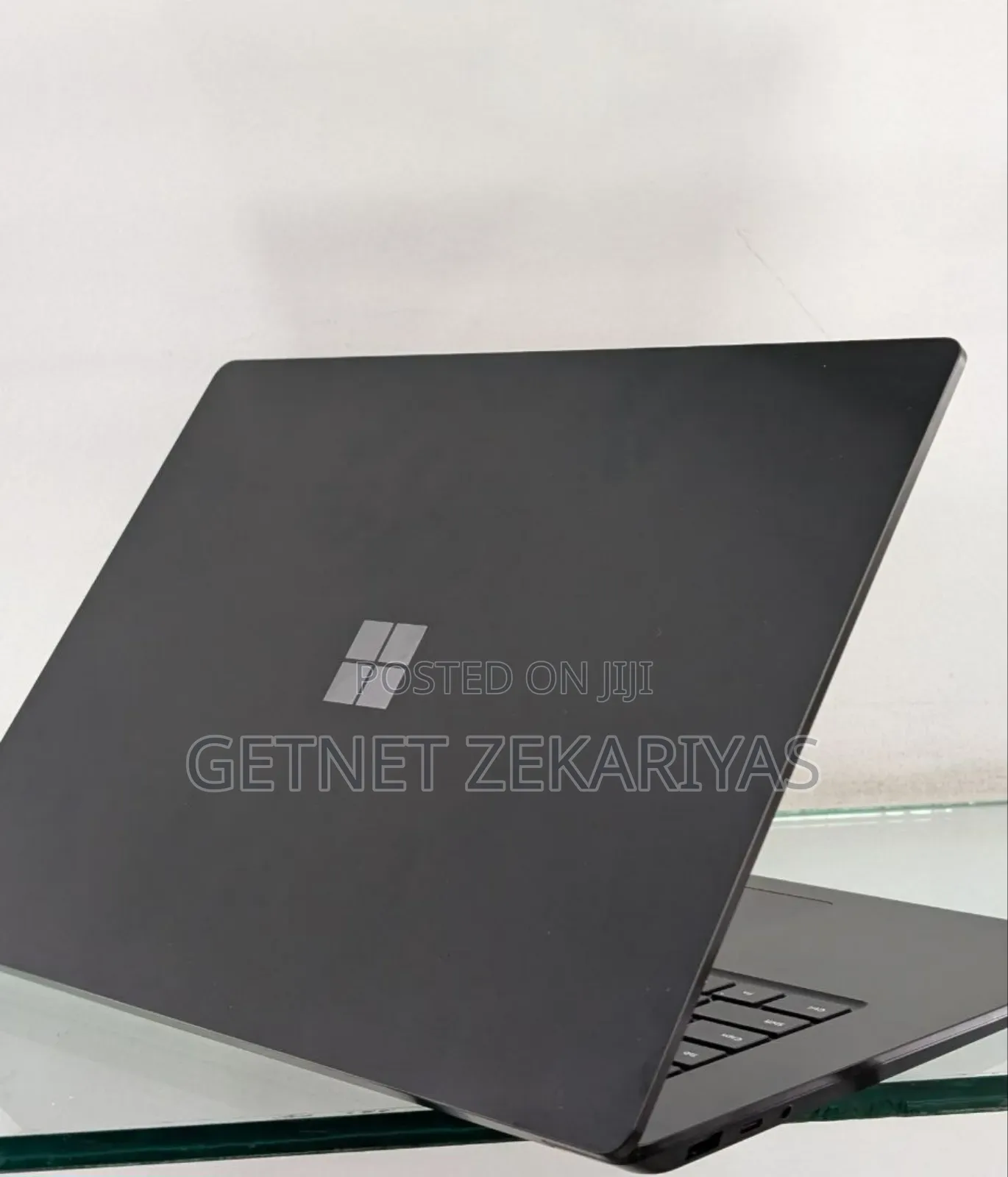 New Laptop Microsoft Surface 16GB Intel Core I7 SSD 256GB