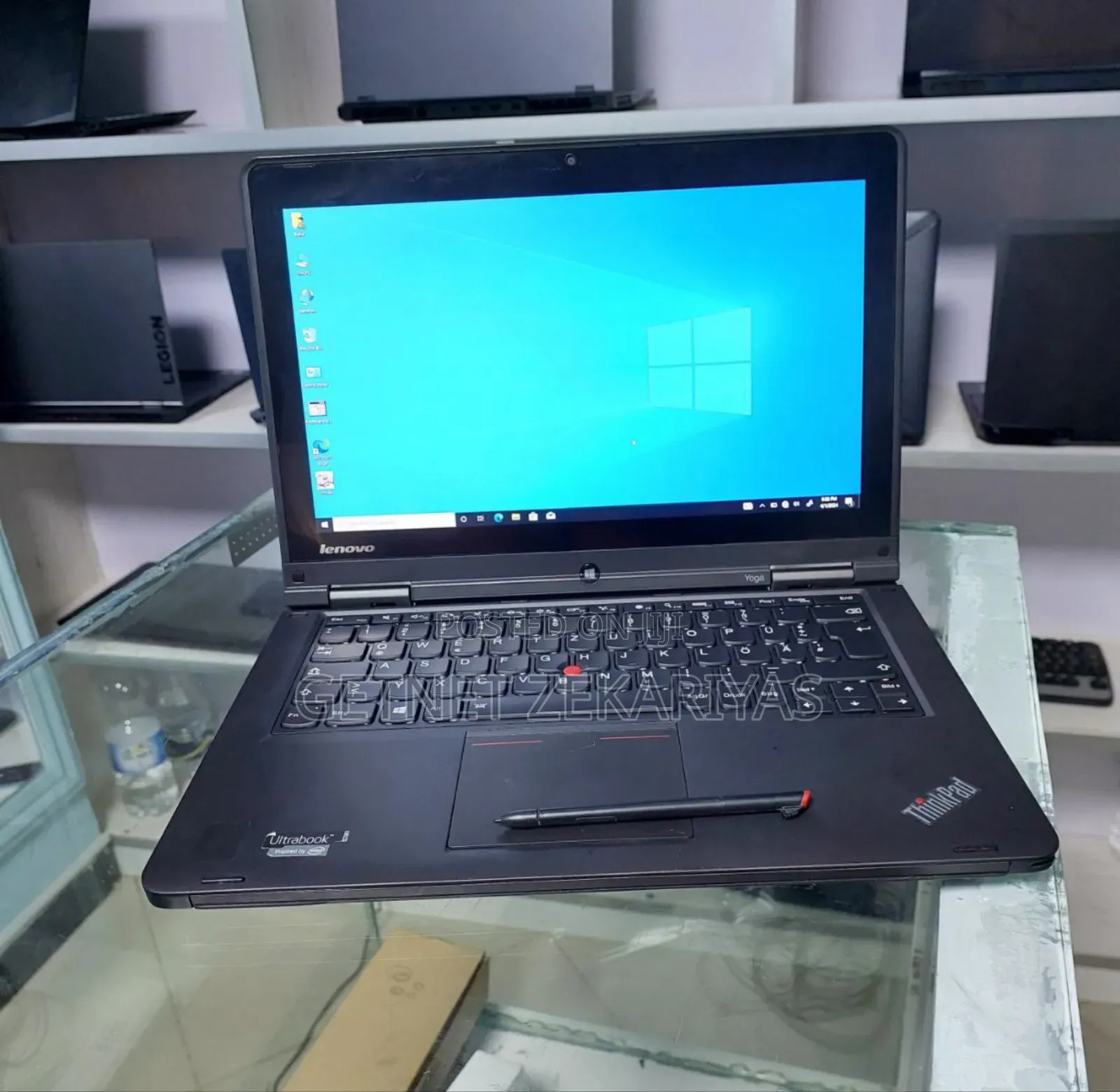 New Laptop Lenovo ThinkPad Yoga 8GB Intel Core I7 SSD 256GB
