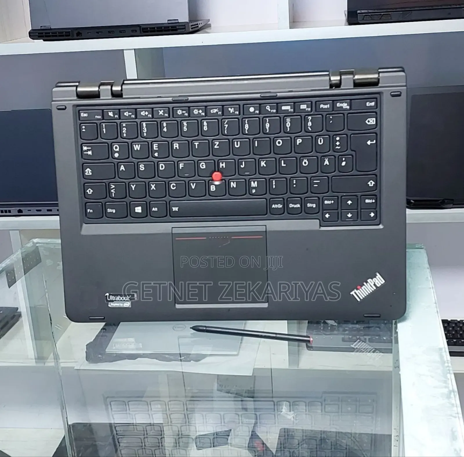 New Laptop Lenovo ThinkPad Yoga 8GB Intel Core I7 SSD 256GB