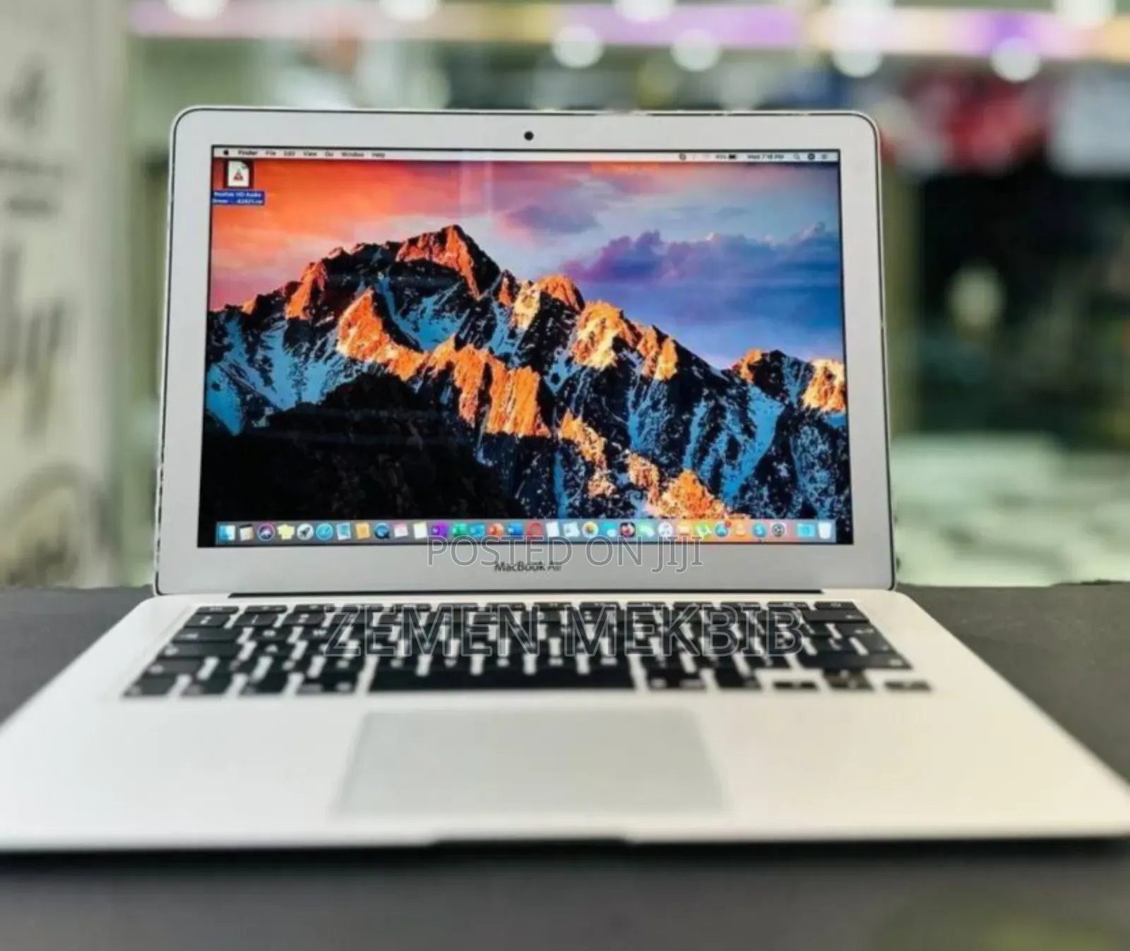 New Laptop Apple MacBook Air 2017 8GB Intel Core I5 SSD 128GB
