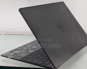 New Laptop Dell XPS 13 32GB Intel Core I7 SSD 1T