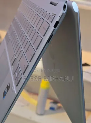 New Laptop HP Spectre X360 13 8GB Intel Core I5 SSD 512GB