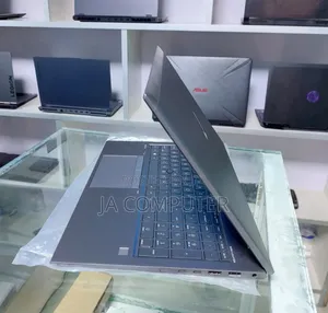 New Laptop HP ZBook 14 16GB Intel Core I7 SSD 512GB